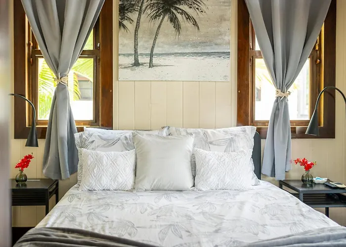 Lukes Bz Dream And Mistico Club Boat Shuttle Villa *